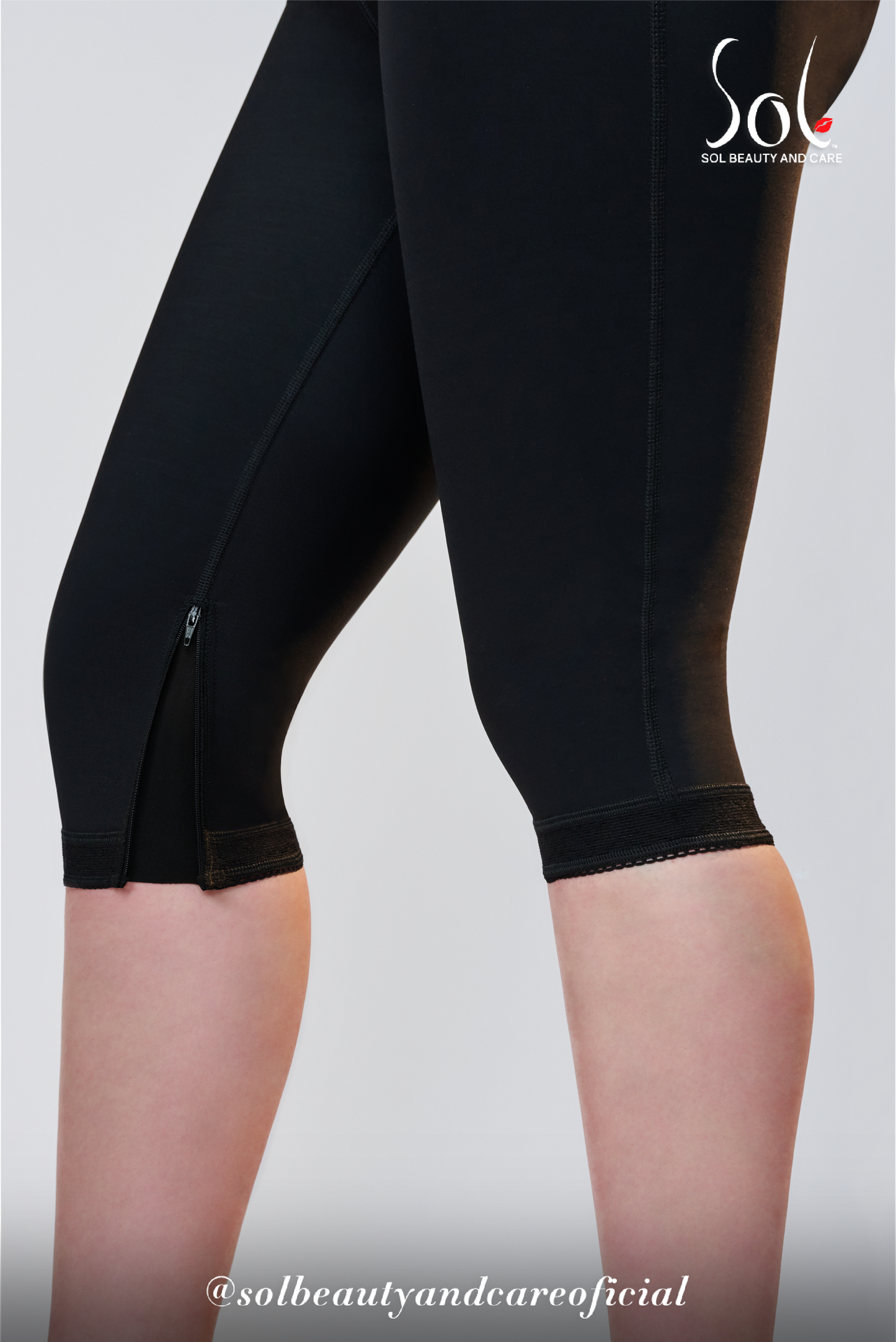 Hourglass Short High Rise Knee length