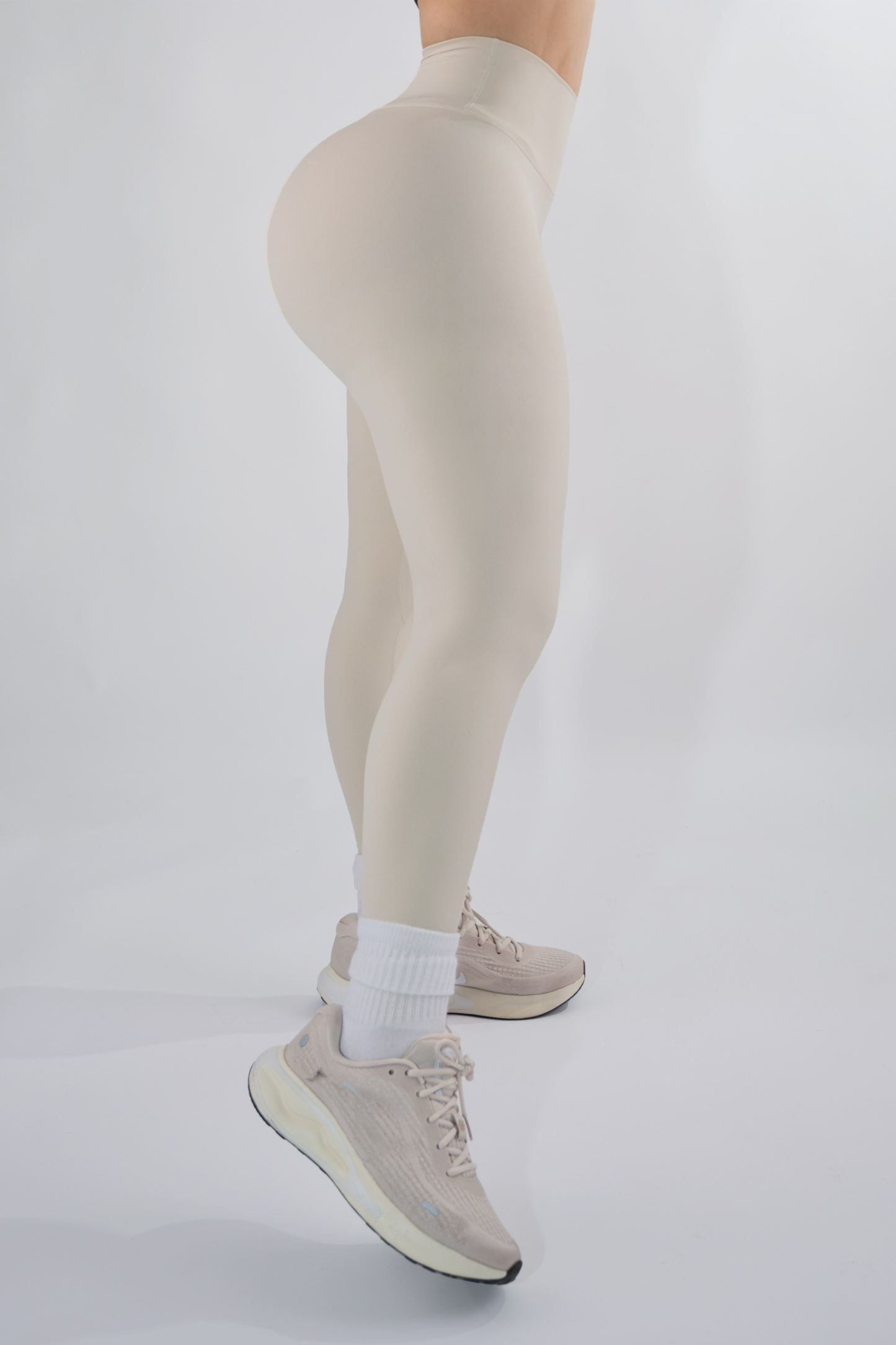 Yoga Leggins ShapePRO Ivory